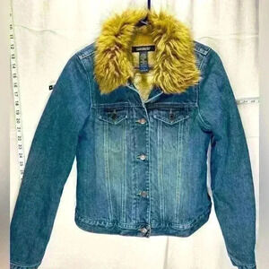 Like new cond, Abercrombie and Fitch, womens faux fur lined denim jacket. Sz L